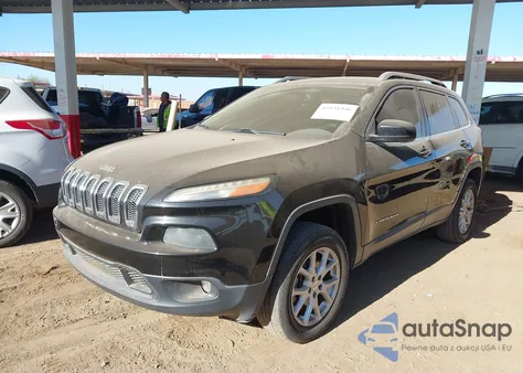 2016 Jeep Cherokee Latitude из США, поврежденный, VIN 1C4PJMCS1GW245333
